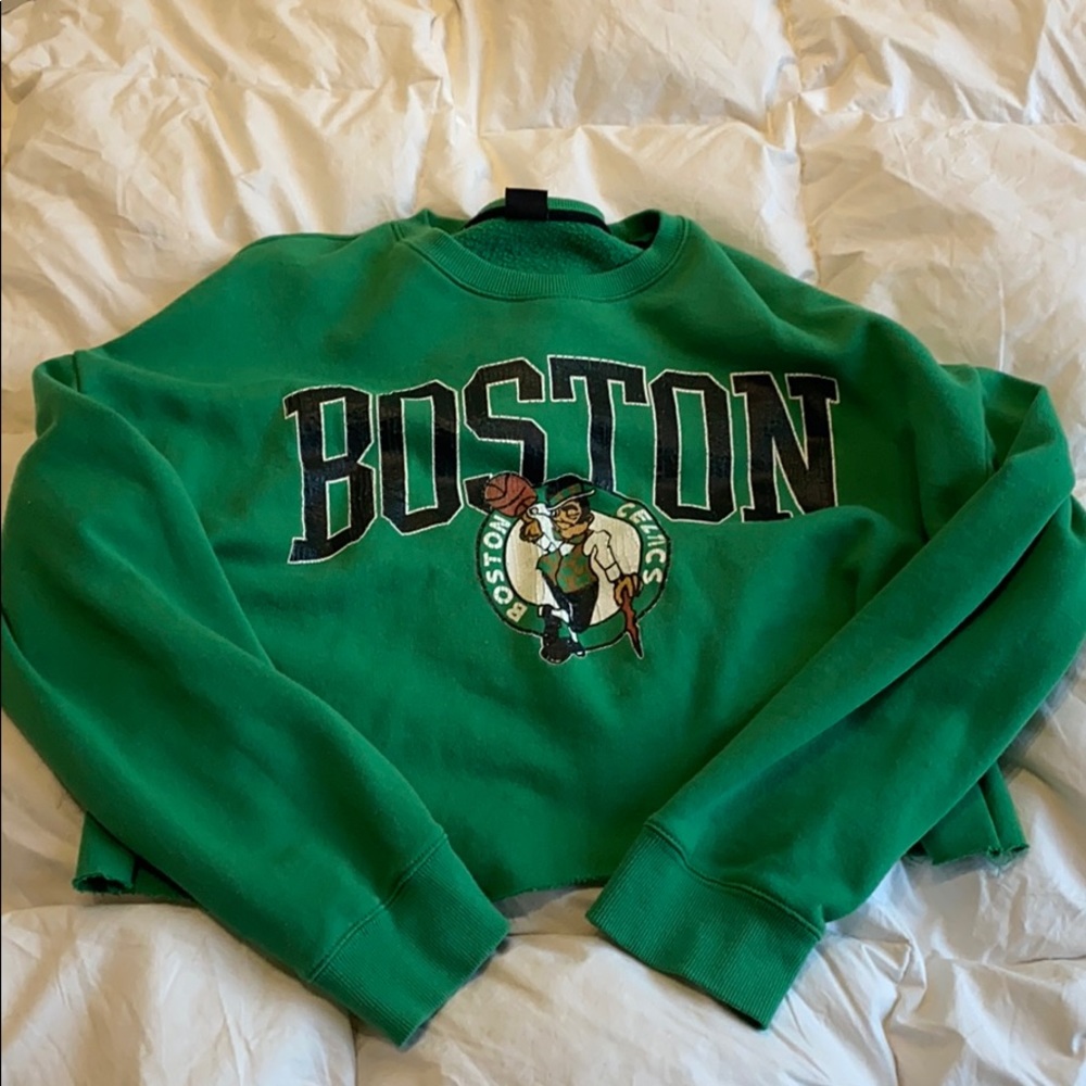 Celtics cropped crew neck